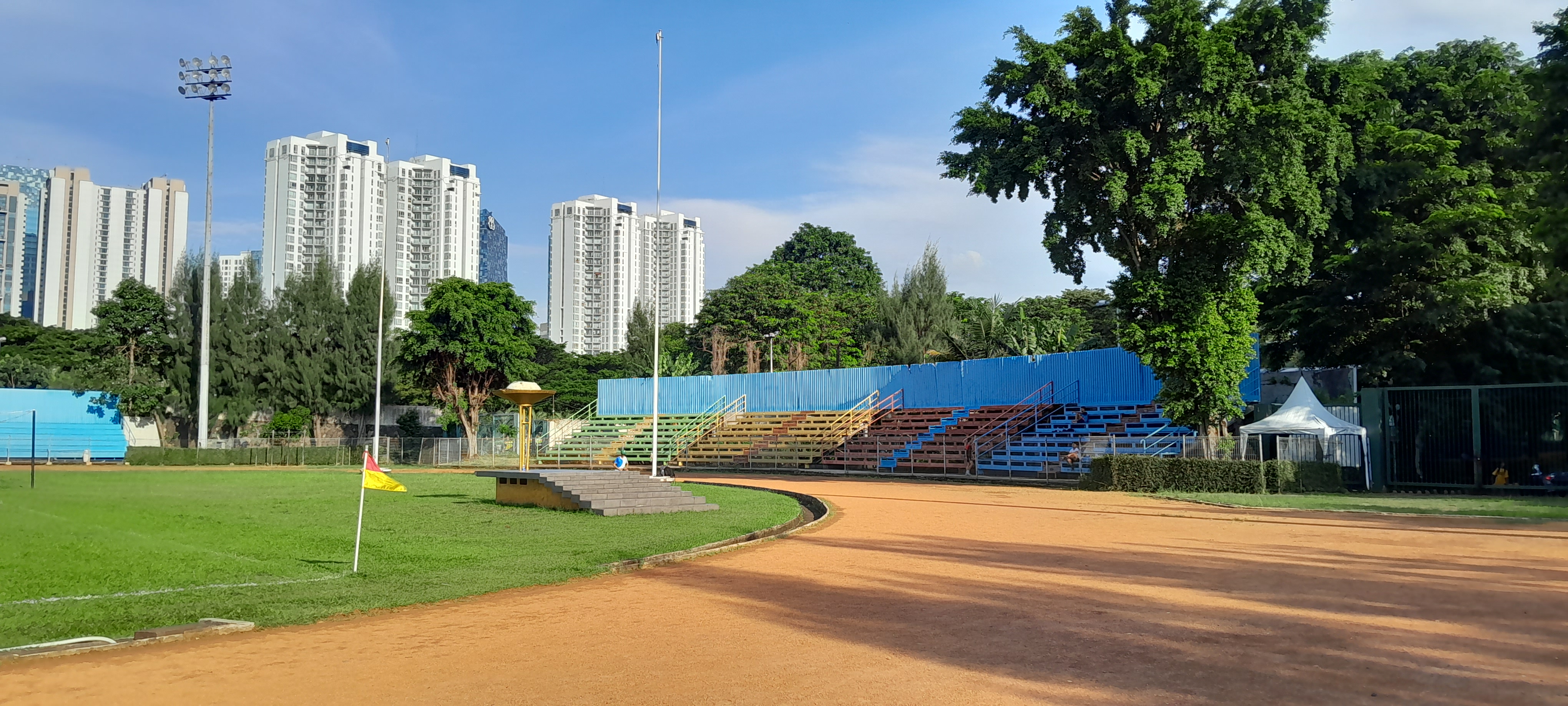 Ingin Punya Tambahan THR? Begini Cara Maksimalkan Hape Dua Jutaan 7