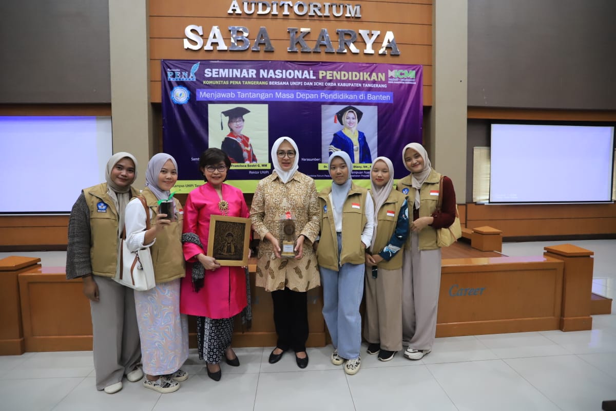 Airin Paparkan Berbagai Tantangan yang Dihadapi Dunia Pendidikan di Banten