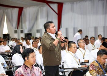 Gubernur HD Antusias Ikuti Penyampaian Materi Hari ke 5 Retreat Kepala Daerah di Magelang